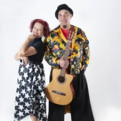 Aquí estoy. Teatro para mayores con Marianexy Yanes y Levis Aliaga — Talleres y Formación en Santa Cruz de Tenerife, Tenerife