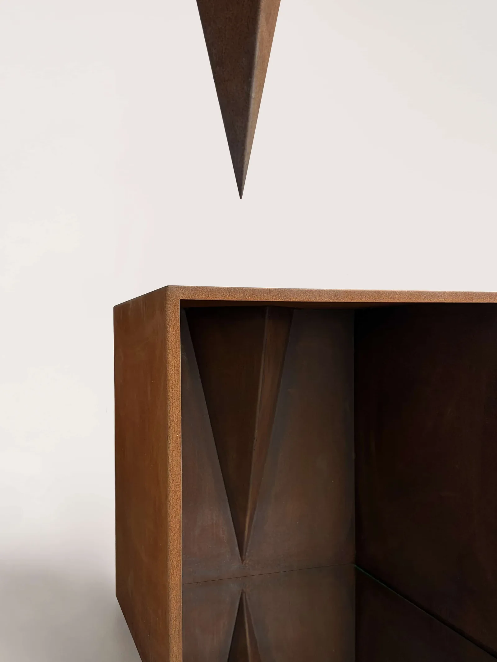 Ausencia activa, de Óscar Deluis — Exposiciones y Museos en San Cristóbal de La Laguna, Tenerife