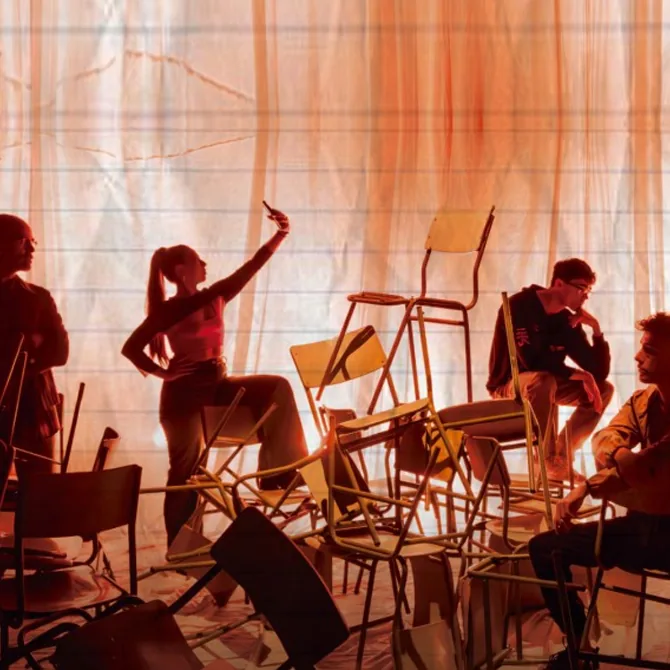 Des.- Desestructurados — Teatro y Danza en Adeje, Tenerife