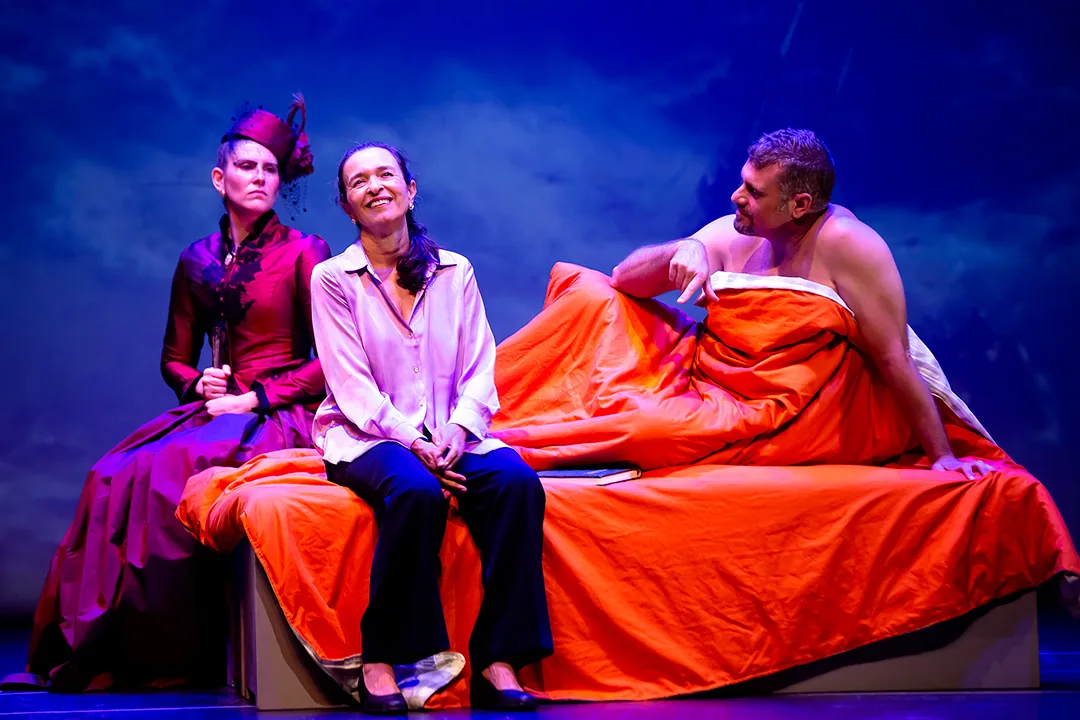 Libros Cruzados — Teatro y Danza en Tacoronte, Tenerife