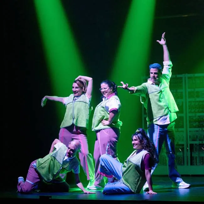 Supersaurio — Teatro y Danza en Los Realejos, Tenerife